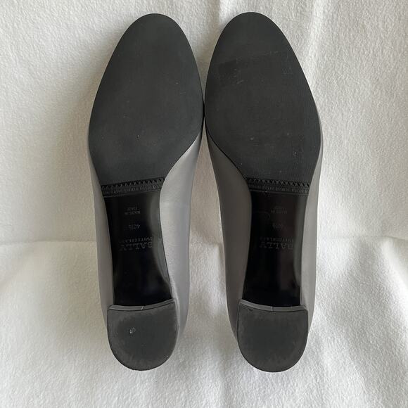 Bally Switzerland Halin.O Gray leather pumps size EU 40.5/US 10 small block heel - Picture 6 of 11